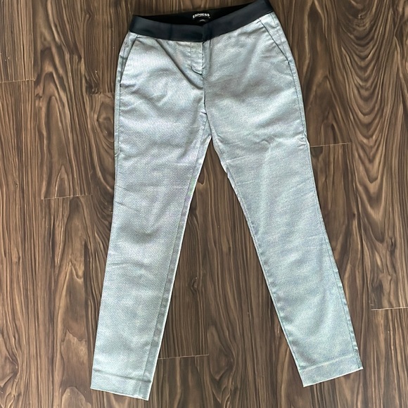 Express columnist - Picture 3 of 10